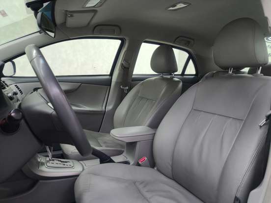 TOYOTA-COROLLA-2009