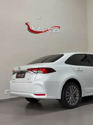 TOYOTA-COROLLA-2023