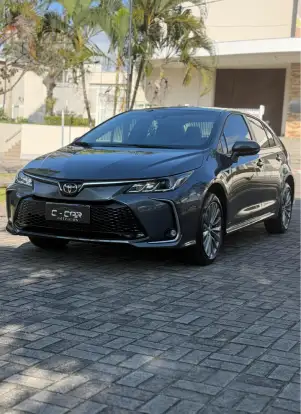 TOYOTA-COROLLA-2025