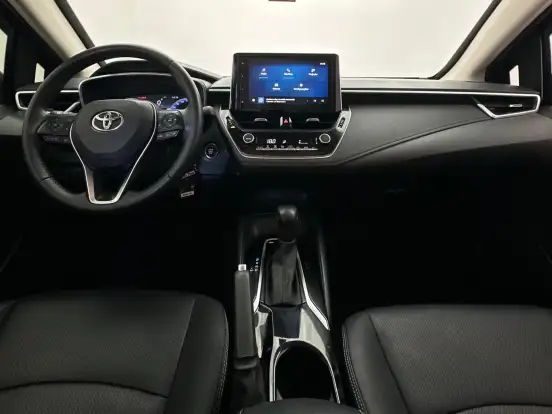TOYOTA-COROLLA-2024