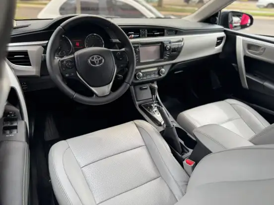 TOYOTA-COROLLA-2014