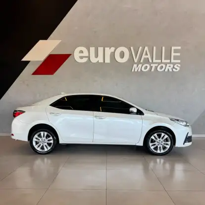 TOYOTA-COROLLA-2017