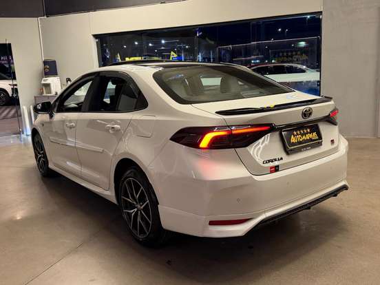 TOYOTA-COROLLA-2026