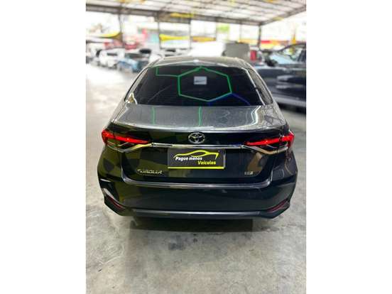 TOYOTA-COROLLA-2025