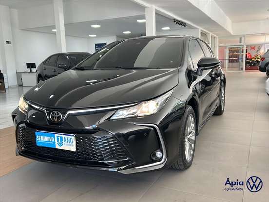 TOYOTA-COROLLA-2024