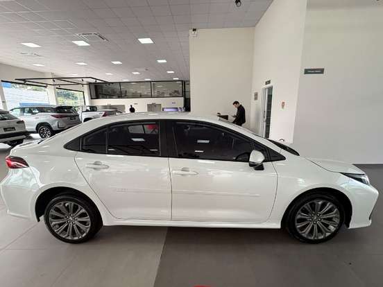 TOYOTA-COROLLA-2020