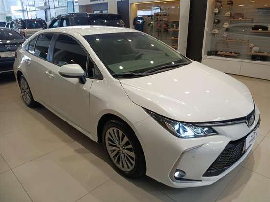 TOYOTA-COROLLA-2025