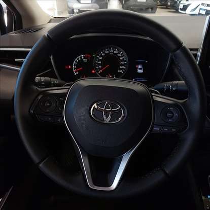 TOYOTA-COROLLA-2021