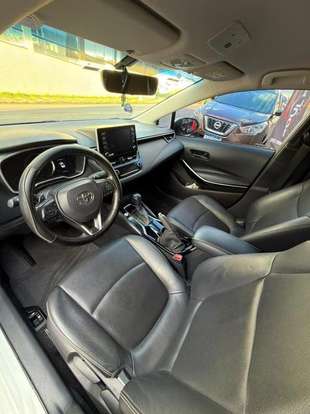 TOYOTA-COROLLA-2019