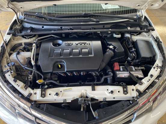 TOYOTA-COROLLA-2.0 XEI 16V FLEX 4P AUTOMÁTICO TOYOTA-COROLLA-2018
