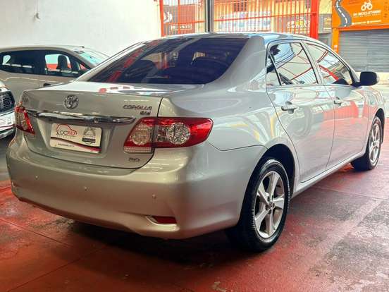 TOYOTA-COROLLA-2013
