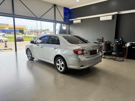 TOYOTA-COROLLA-2.0 XEI 16V FLEX 4P AUTOMÁTICO TOYOTA-COROLLA-2014