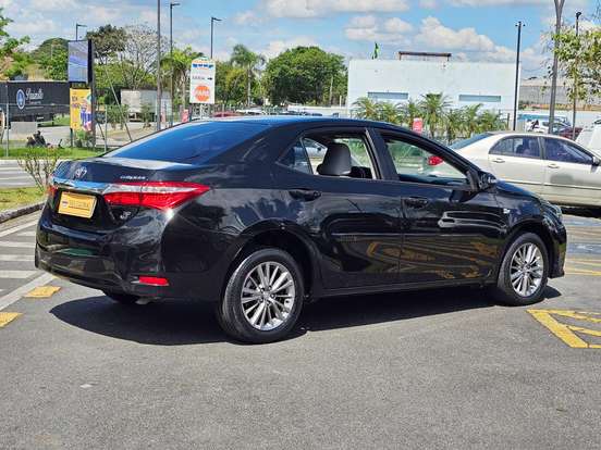 TOYOTA-COROLLA-2.0 XEI 16V FLEX 4P AUTOMÁTICO TOYOTA-COROLLA-2015