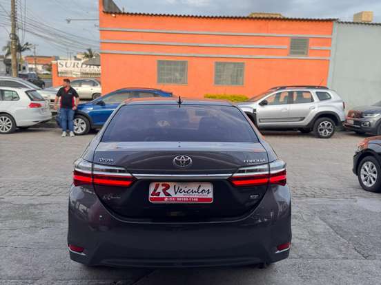 TOYOTA-COROLLA-2.0 XEI 16V FLEX 4P AUTOMÁTICO TOYOTA-COROLLA-2018