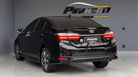 TOYOTA-COROLLA-2017