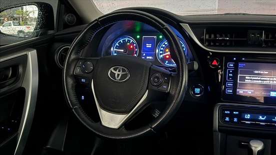 TOYOTA-COROLLA-2017