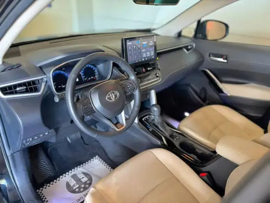 TOYOTA-COROLLA CROSS-2025