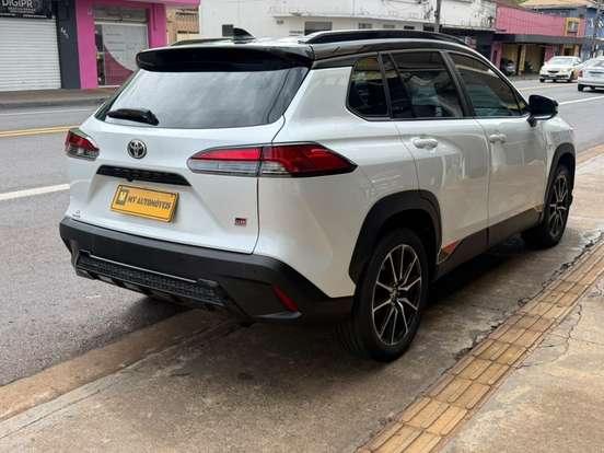 TOYOTA-COROLLA CROSS-2023