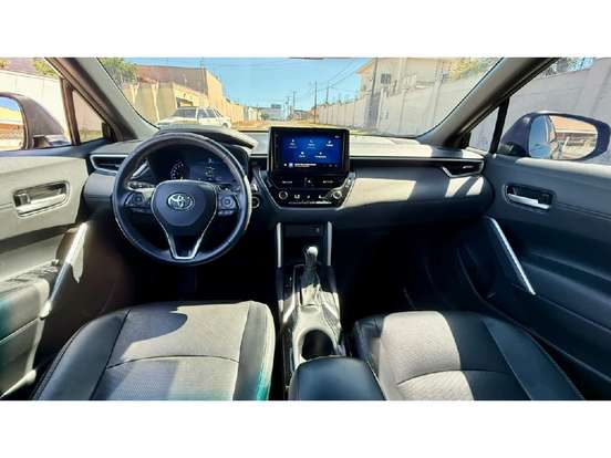 TOYOTA-COROLLA CROSS-2023
