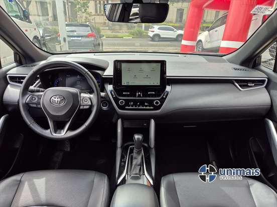 TOYOTA-COROLLA CROSS-2023