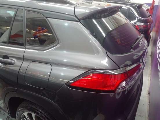 TOYOTA-COROLLA CROSS-2023