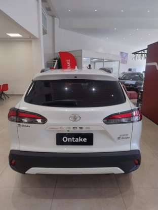 TOYOTA-COROLLA CROSS-2023