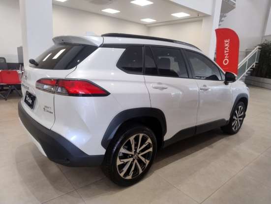 TOYOTA-COROLLA CROSS-2023