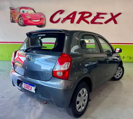 TOYOTA-ETIOS-2013