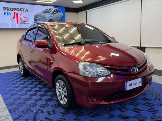 TOYOTA-ETIOS-1.5 XLS 16V FLEX 4P MANUAL TOYOTA-ETIOS-2013