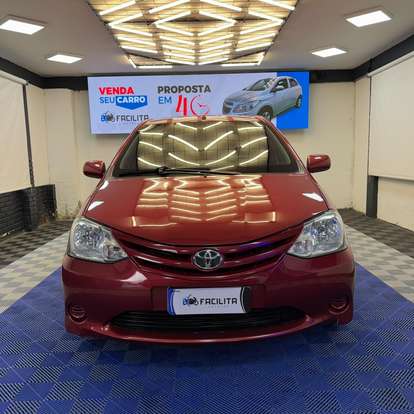 TOYOTA-ETIOS-2013