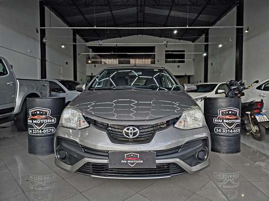 TOYOTA-ETIOS-1.5 XS 16V FLEX 4P MANUAL TOYOTA-ETIOS-2017