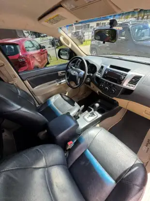 TOYOTA-HILUX-2015