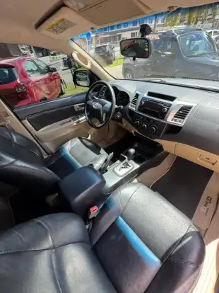 TOYOTA-HILUX-2015