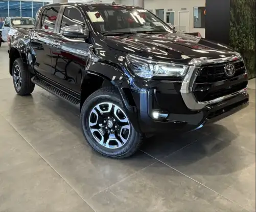 TOYOTA-HILUX-2026