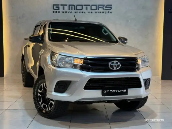 TOYOTA HILUX 2.8 NARROW 4X4 CD 16V DIESEL 4P MANUAL