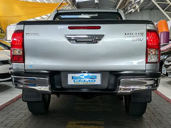 TOYOTA-HILUX-2.8 SRV 4X4 CD 16V DIESEL 4P AUTOMÁTICO TOYOTA-HILUX-2017