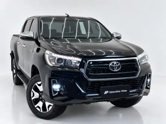 TOYOTA-HILUX-2020