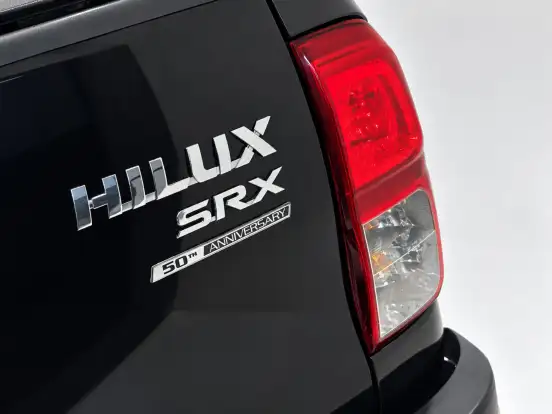 TOYOTA-HILUX-2020