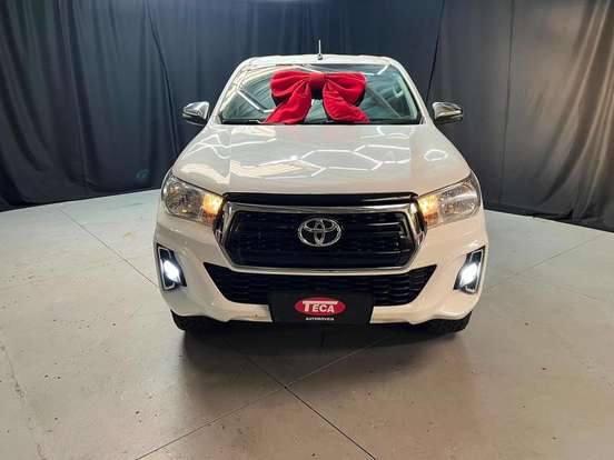TOYOTA-HILUX-2.7 SR 4X2 CD 16V FLEX 4P AUTOMÁTICO TOYOTA-HILUX-2019