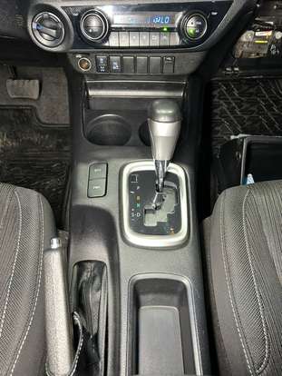 TOYOTA-HILUX-2022