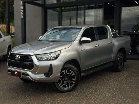 TOYOTA-HILUX-2.8 D-4D TURBO DIESEL CD SRV 4X4 AUTOMÁTICO TOYOTA-HILUX-2021