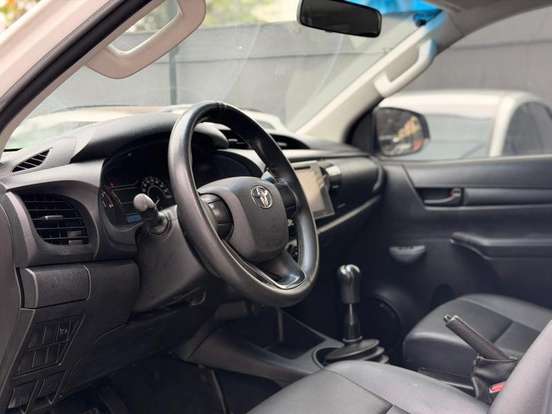 TOYOTA-HILUX-2.8 POWER PACK 4X4 CD 16V DIESEL 4P MANUAL TOYOTA-HILUX-2018