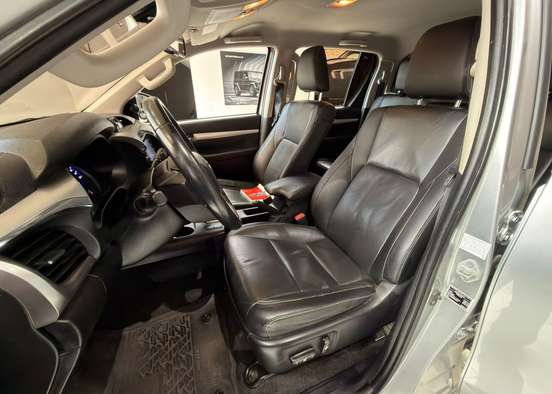 TOYOTA-HILUX-2.8 SRV 4X4 CD 16V DIESEL 4P AUTOMÁTICO TOYOTA-HILUX-2020