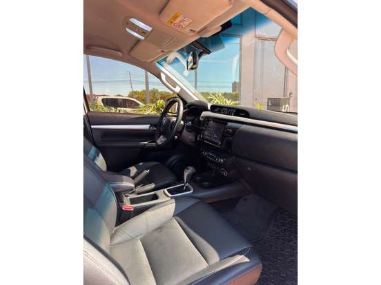 TOYOTA-HILUX-2.8 SRV 4X4 CD 16V DIESEL 4P AUTOMÁTICO TOYOTA-HILUX-2019