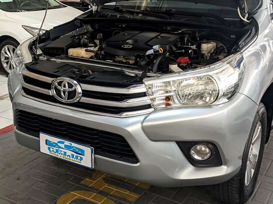 TOYOTA-HILUX-2.8 SRV 4X4 CD 16V DIESEL 4P AUTOMÁTICO TOYOTA-HILUX-2017