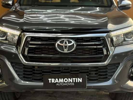 TOYOTA-HILUX-2.8 SRX 4X4 CD 16V DIESEL 4P AUTOMÁTICO TOYOTA-HILUX-2019