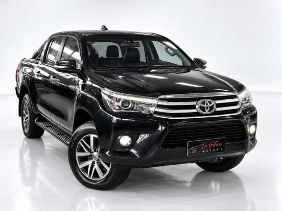 TOYOTA-HILUX-2016