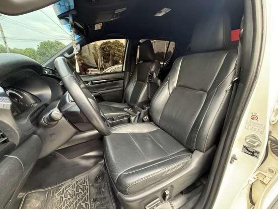 TOYOTA-HILUX-2.8 SRX 4X4 CD 16V DIESEL 4P AUTOMÁTICO TOYOTA-HILUX-2019