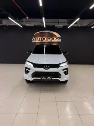 TOYOTA-HILUX SW4-2023