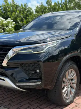 TOYOTA-HILUX SW4-2022